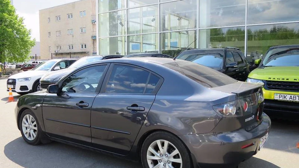 Mazda 3 1.6 💯 🇯🇵 4