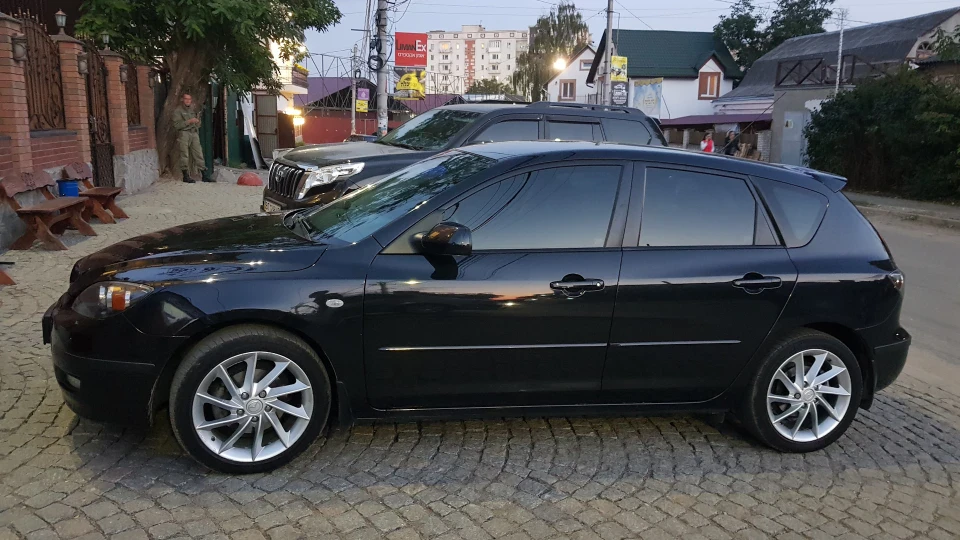 Mazda 3 1.6 4