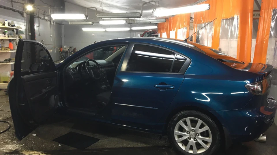 Mazda 3 1.6 2