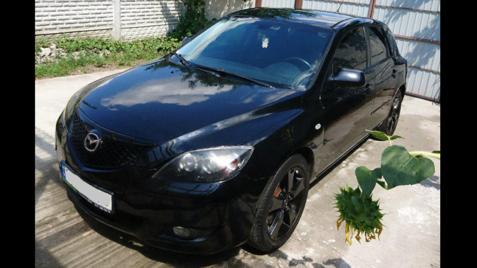 Mazda 3 2.0 Black Edition 2