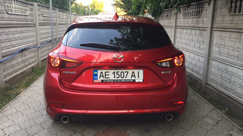 Mazda 3 2.0 Exclusive 2