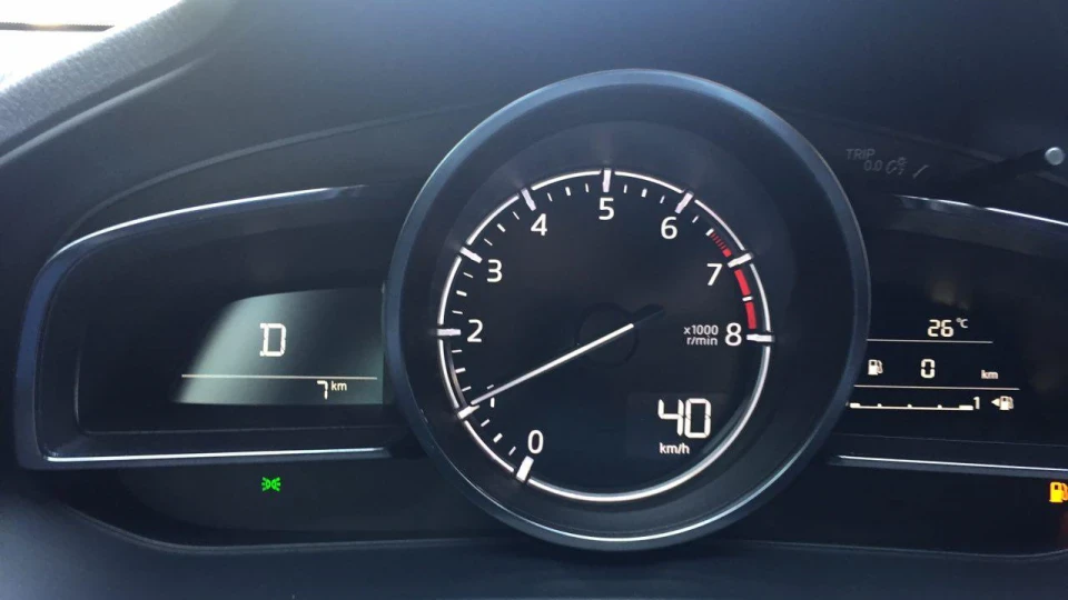 Mazda 3 2.0 Exclusive 3