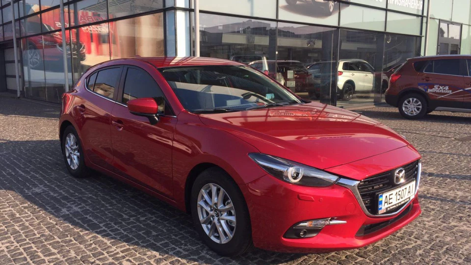 Mazda 3 2.0 Exclusive 4