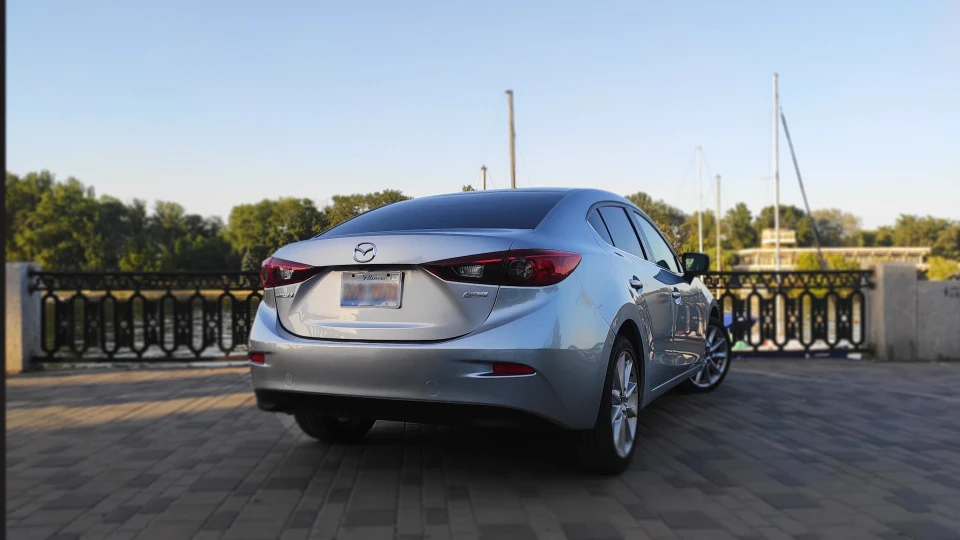Mazda 3 2.0 Рестайл