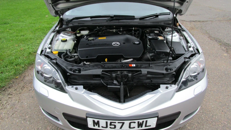Mazda 3 2.0 турбодизель 2