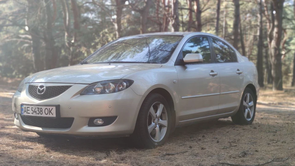 Mazda 3 2.0 3