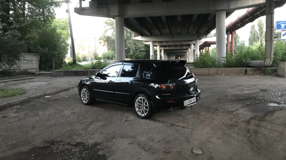 Mazda 3 2.0 4