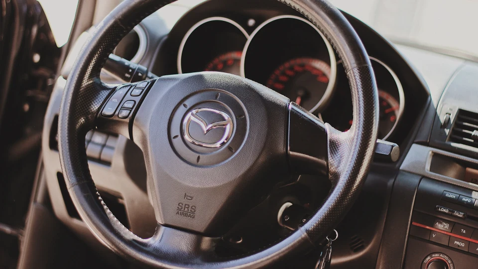Mazda 3 2.0 4