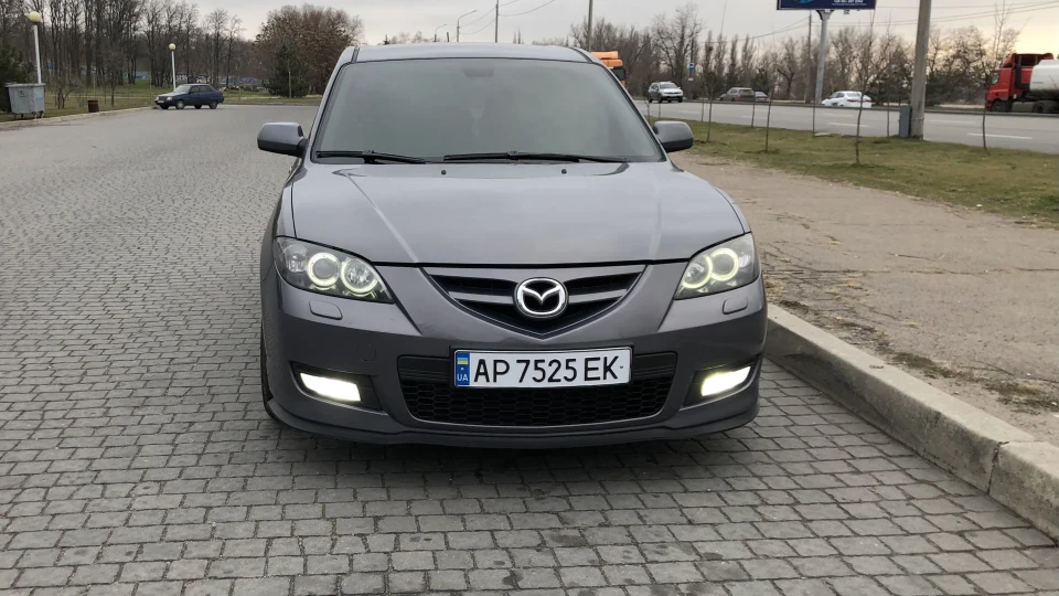 Mazda 3 2.0 4