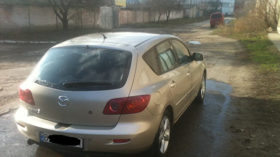 Mazda 3 2,0 4