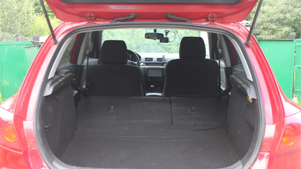 Mazda 3 2003 г.в. AT 4