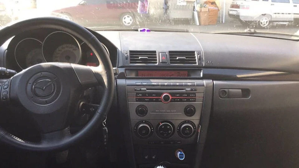 Mazda 3 205000 км 3