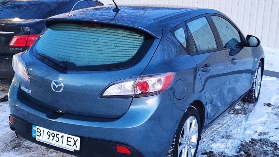 Mazda 3 2.2D 3