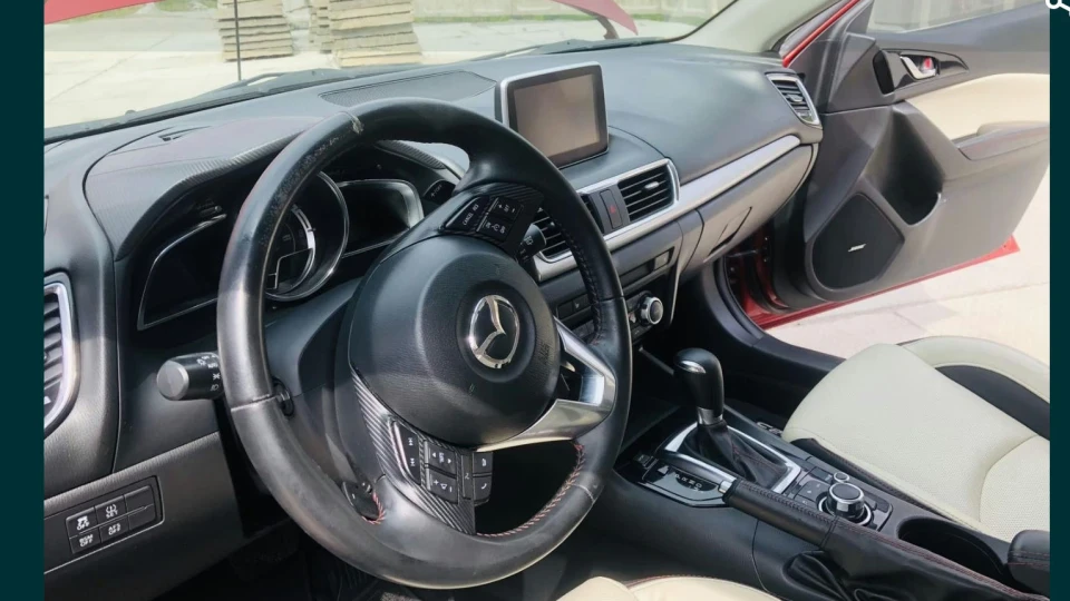 Mazda 3 2.5 Grand Touring+ 2