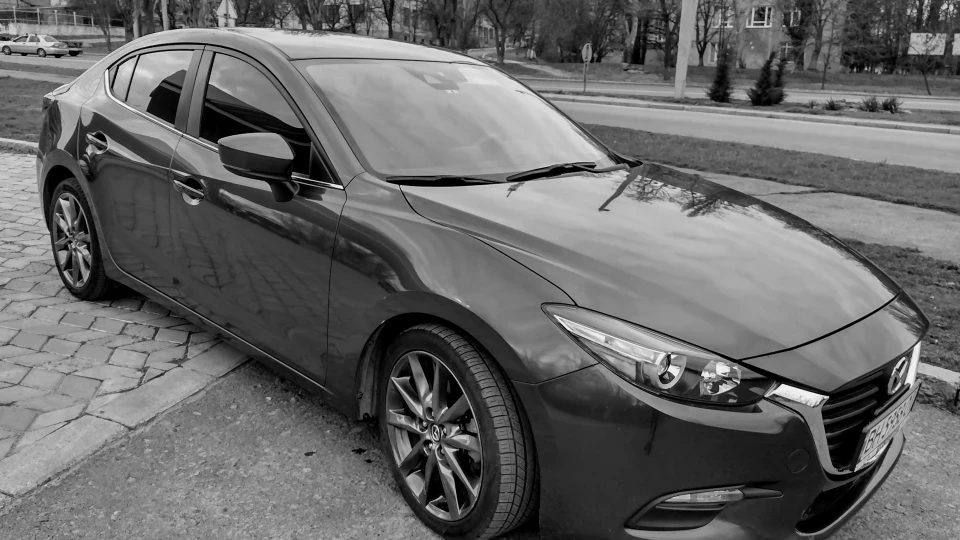 Mazda 3 2.5 Touring 4