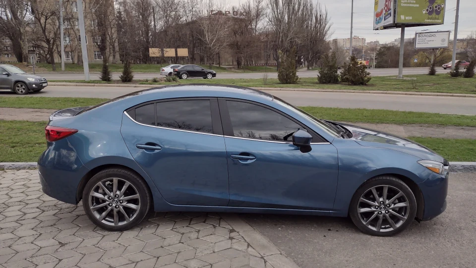 Mazda 3 2.5 Touring 5