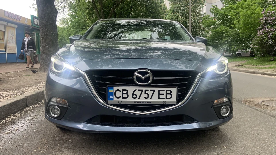 Mazda 3 2.5 4