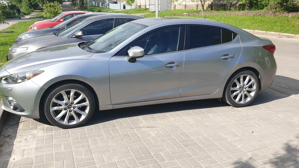 Mazda 3 2.5
