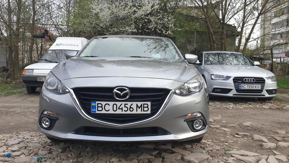 Mazda 3 2.5 3