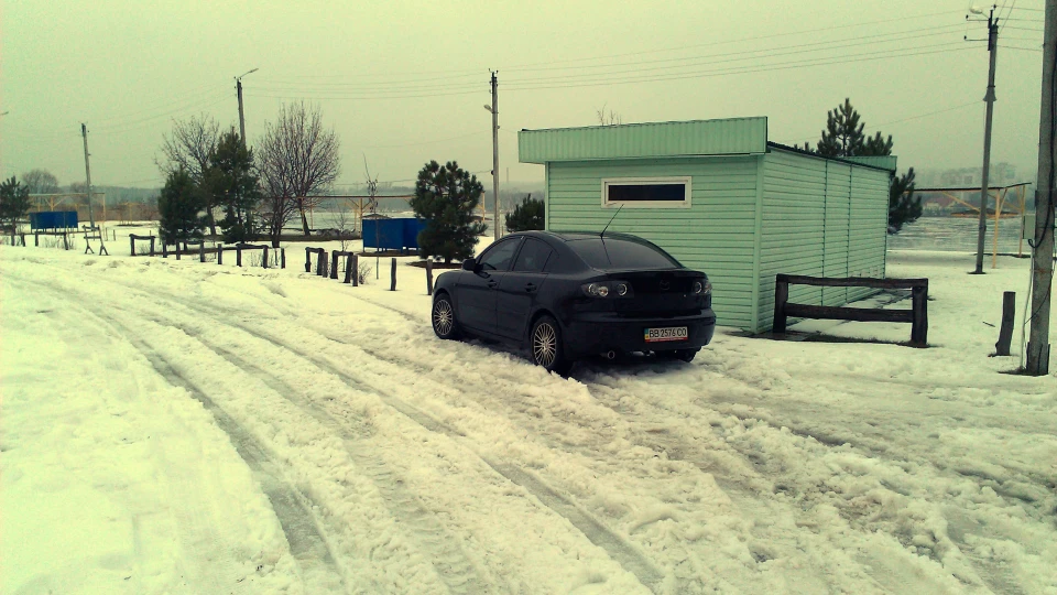 Mazda 3 Bagira 2