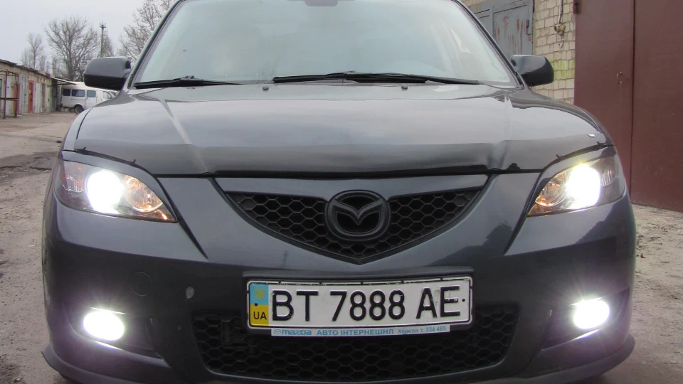 Mazda 3 BassBoosted 3