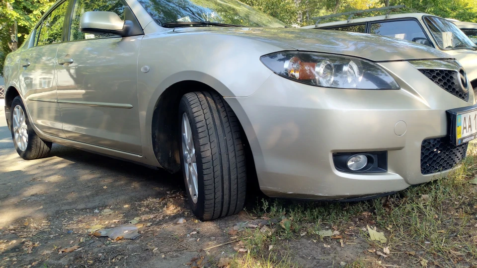 Mazda 3 БК
