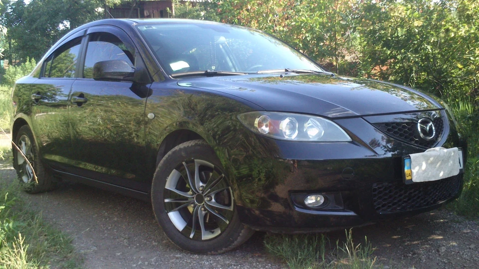 Mazda 3 Black elegance