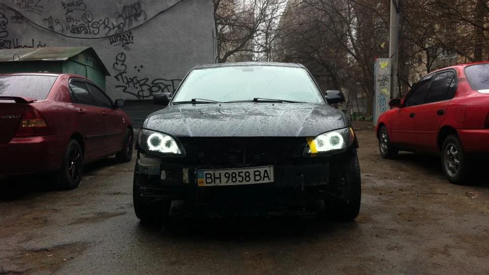Mazda 3 Black Pearl....... 3
