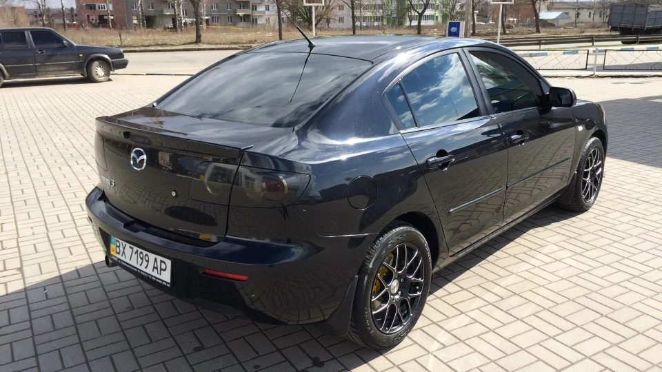 Mazda 3 Black Power 4