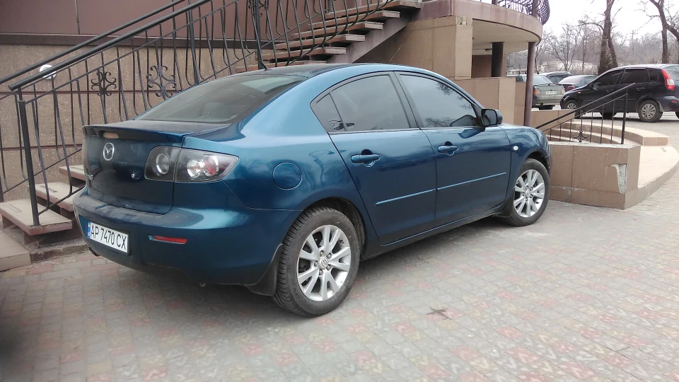 Mazda 3 Blue Emerald 2
