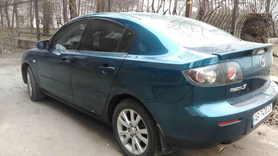 Mazda 3 Blue Emerald 5