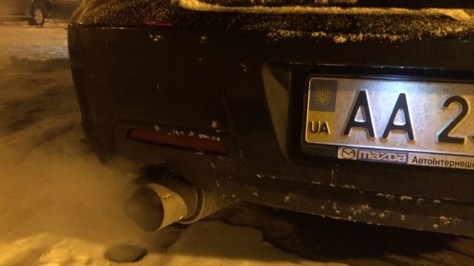 Mazda 3 Брюнеточка 2