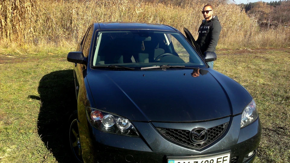 Mazda 3 Bruce Wayne 4