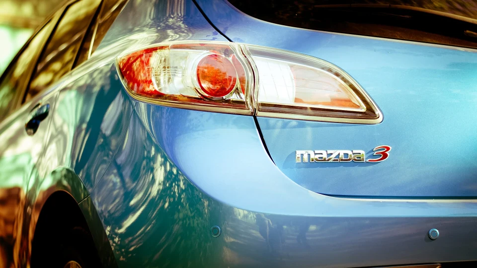 Mazda 3 Celestial Blue 2 4