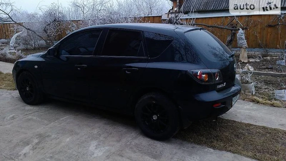 Mazda 3 Чорна триа))) 2