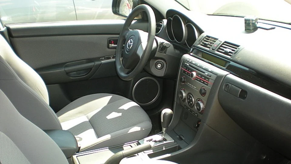 Mazda 3 D★rt St★r 5