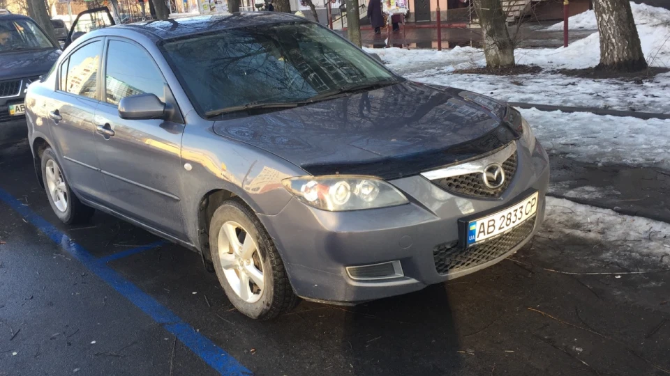 Mazda 3 Пугач