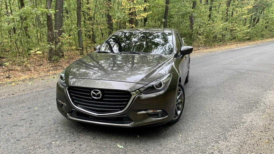Mazda 3 Grand Touring 2.5