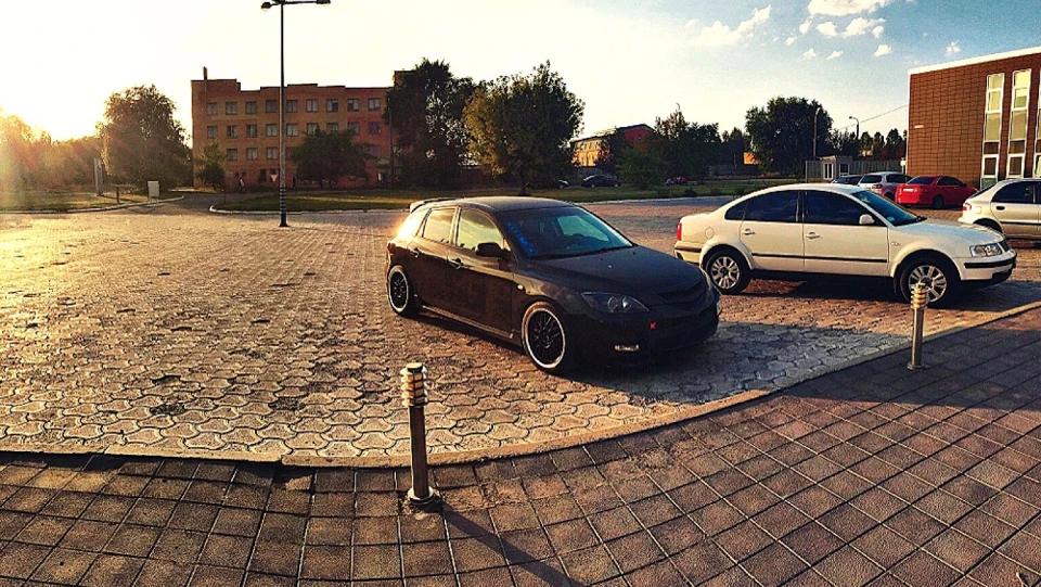 Mazda 3 JustLow 4