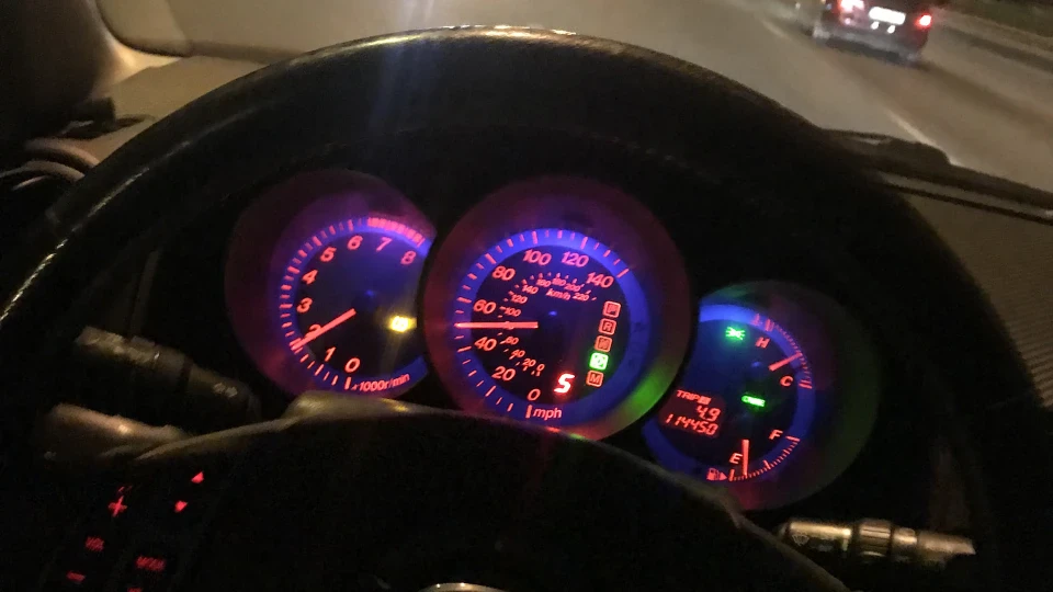 Mazda 3 Червона Pushka 2