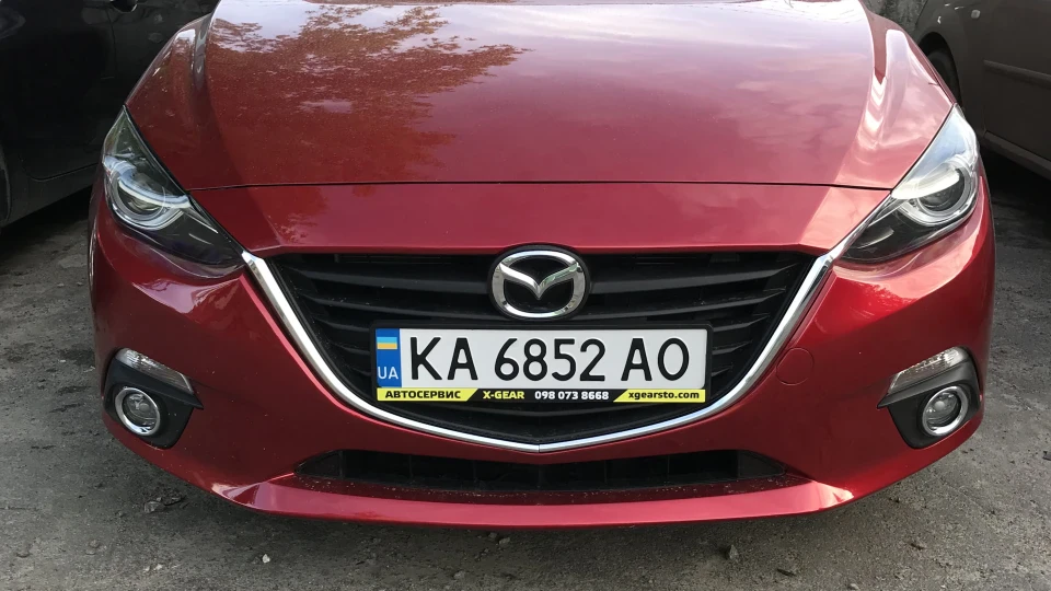 Mazda 3 Червоний металік 2
