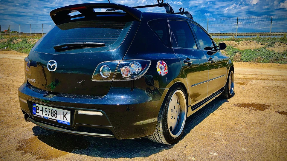 Mazda 3 Mangosteen 2