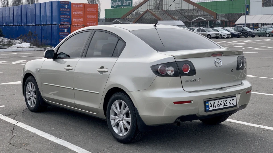 Mazda 3 Матрьошка 5