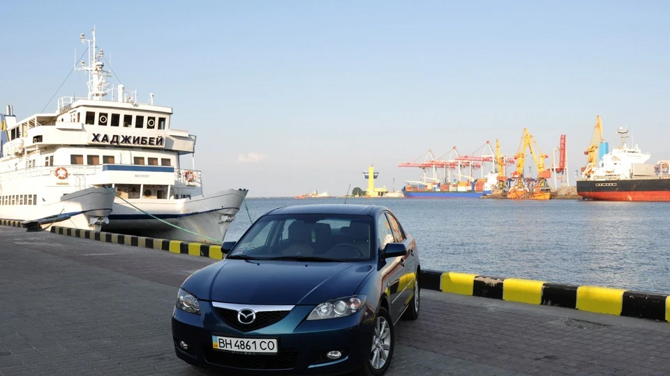 Mazda 3 Матрьошка 3