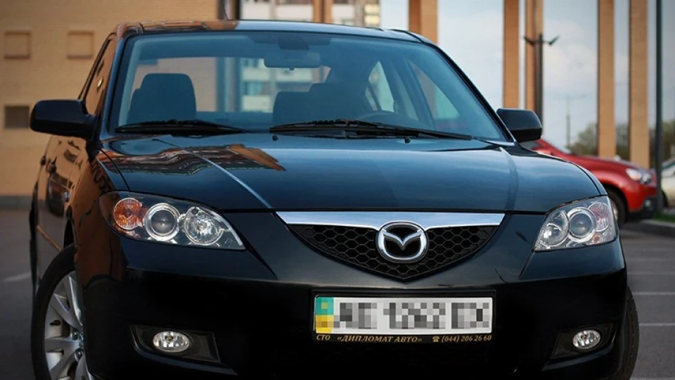 Mazda 3 Матрьошка 2