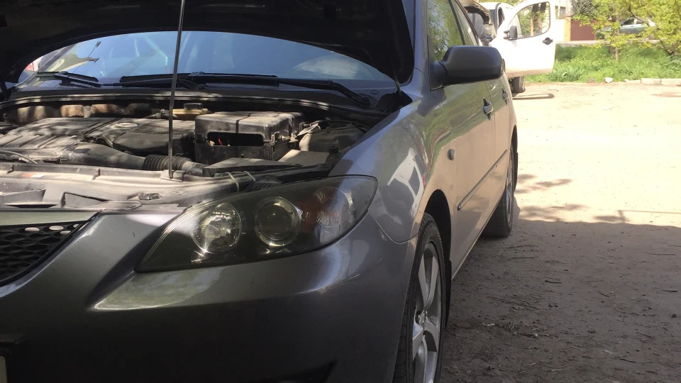 Mazda 3 mazda 1.6 5