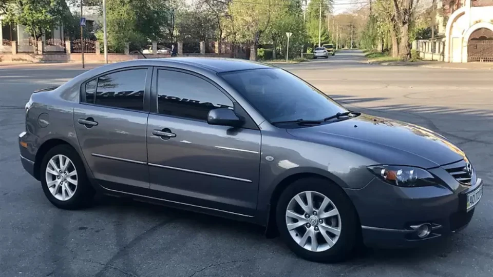 Mazda 3 maZdo4ka