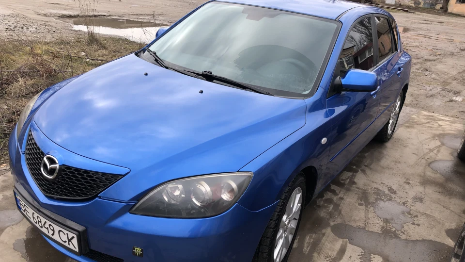 Mazda 3 Моя ластівка