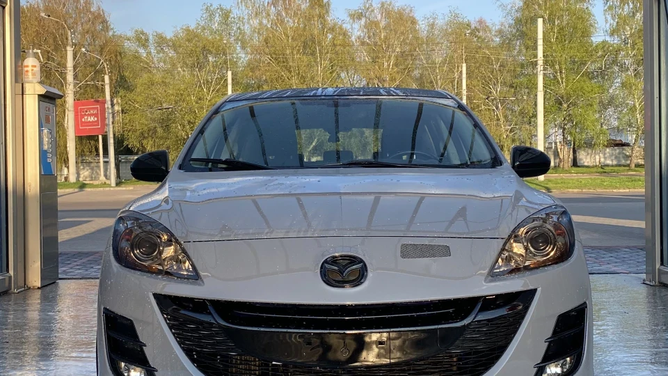 Mazda 3 Nardo Grey 2