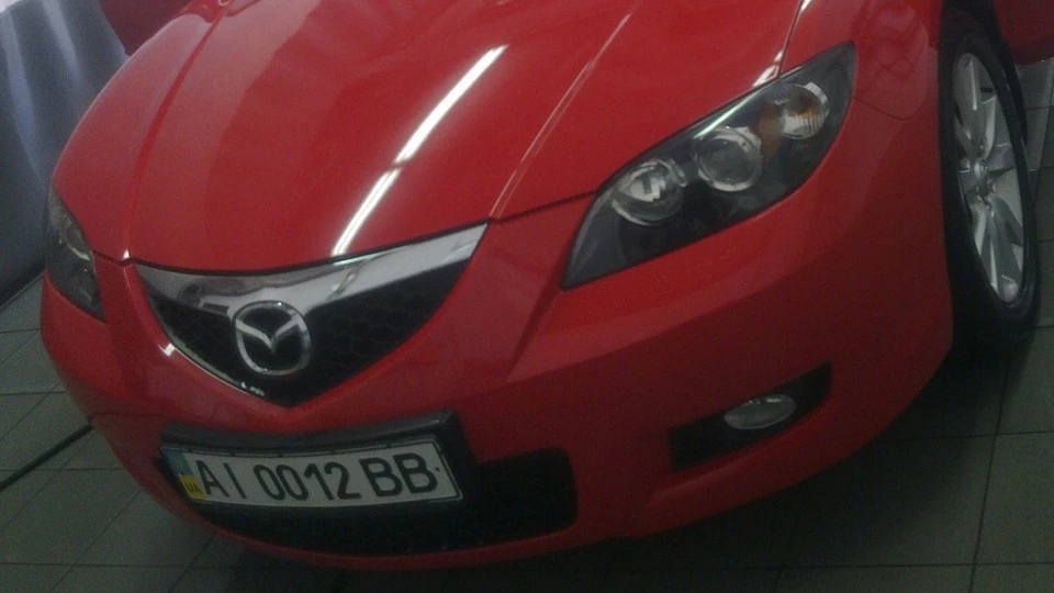 Mazda 3 _ Не полірована Ferrari